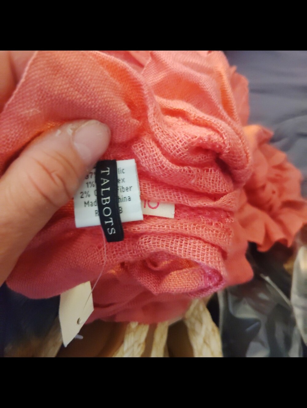 TALBOTS Rose Pink Ruffle Cashmere Wool Blended Scarf 🆕 - Picture 7 of 8